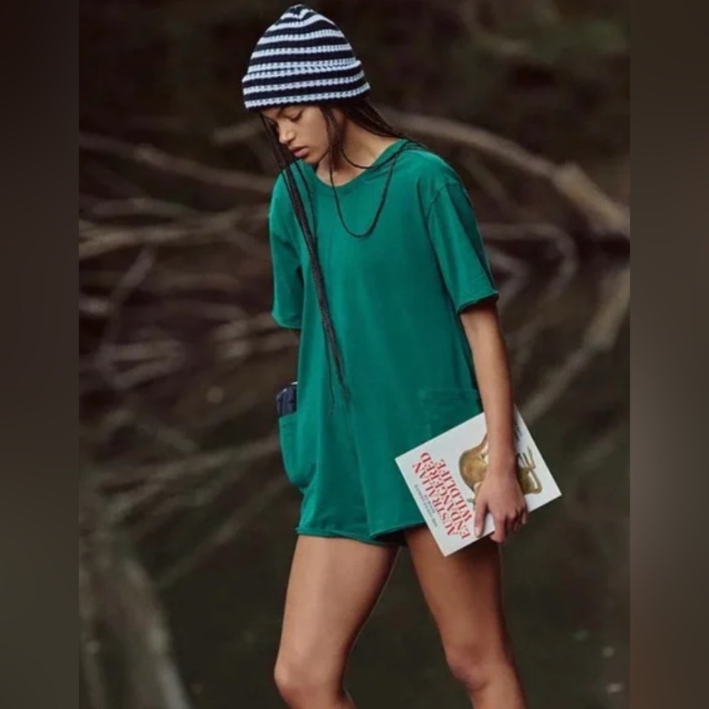 Free people movement hotshot tee romper in heritage green
No offers. Price is fi - Picture 2 of 6